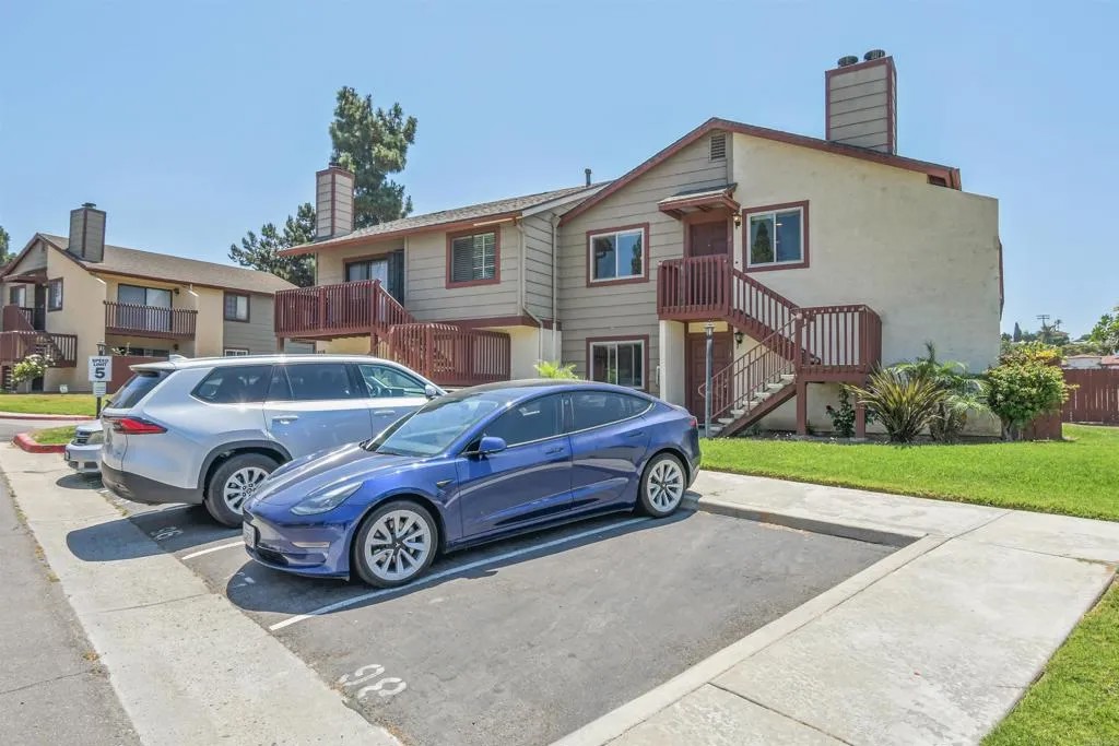 859 Tamayo Drive 2