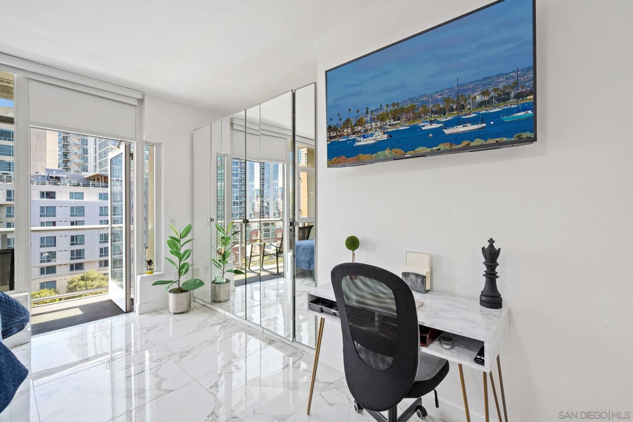 427 9Th Ave 707