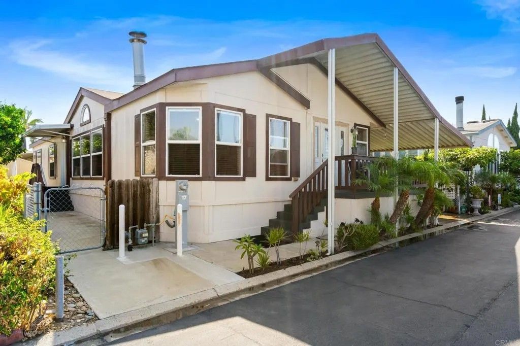 Photo of 4660 N River Rd #17, Oceanside, CA 92057 (MLS # NDP2509325)