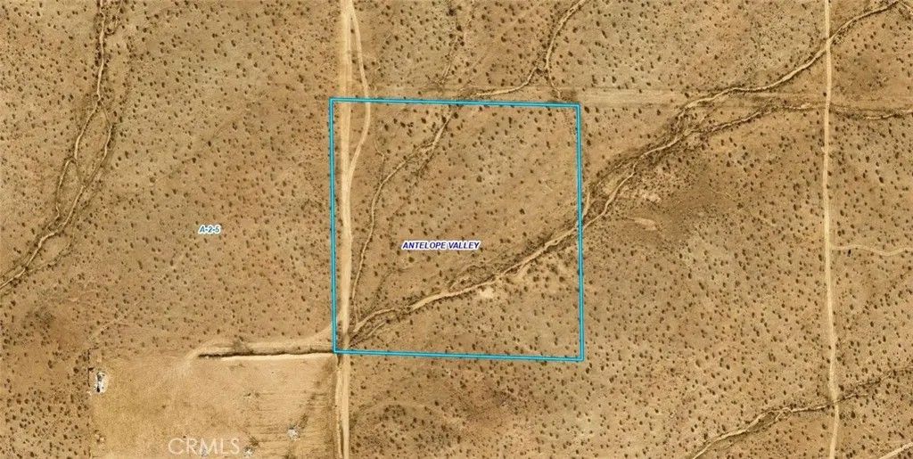 Photo of 230 E Avenue G4, Lancaster, CA 93535 (MLS # SR26017541)