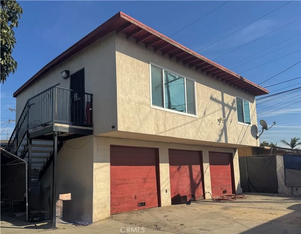 Photo of 468 S Fetterly Ave, Los Angeles, CA 90022 (MLS # PW25277962)
