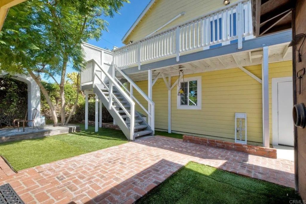 Photo of 624 Laguna Drive, Carlsbad, CA 92008 (MLS # NDP2509279)