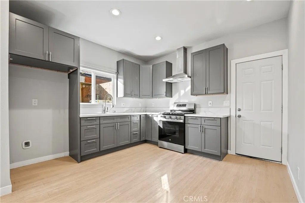 Photo of 1584 W Wakefield Avenue #B, Anaheim, CA 92802 (MLS # OC25276284)