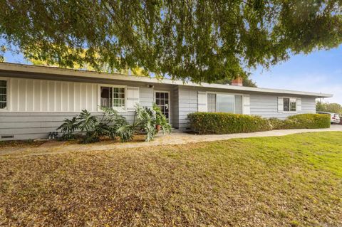 Tiny photo for 1724 S Santa Fe Ave, Vista, CA 92084 (MLS # 250042662)