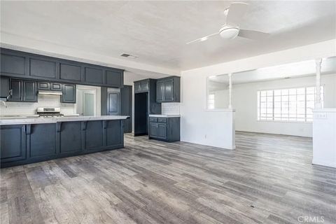 Tiny photo for 13114 Choco Rd, Apple Valley, CA 92308 (MLS # HD25247273)