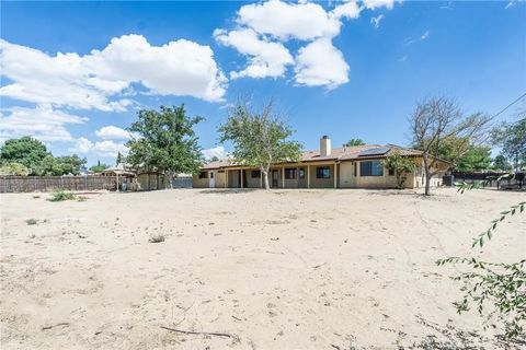 Tiny photo for 13114 Choco Rd, Apple Valley, CA 92308 (MLS # HD25247273)