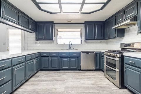 Tiny photo for 13114 Choco Rd, Apple Valley, CA 92308 (MLS # HD25247273)