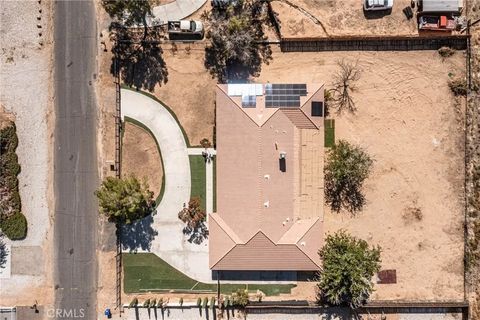 Tiny photo for 13114 Choco Rd, Apple Valley, CA 92308 (MLS # HD25247273)