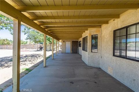 Tiny photo for 13114 Choco Rd, Apple Valley, CA 92308 (MLS # HD25247273)