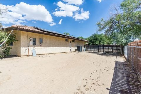 Tiny photo for 13114 Choco Rd, Apple Valley, CA 92308 (MLS # HD25247273)