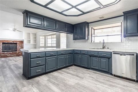 Tiny photo for 13114 Choco Rd, Apple Valley, CA 92308 (MLS # HD25247273)