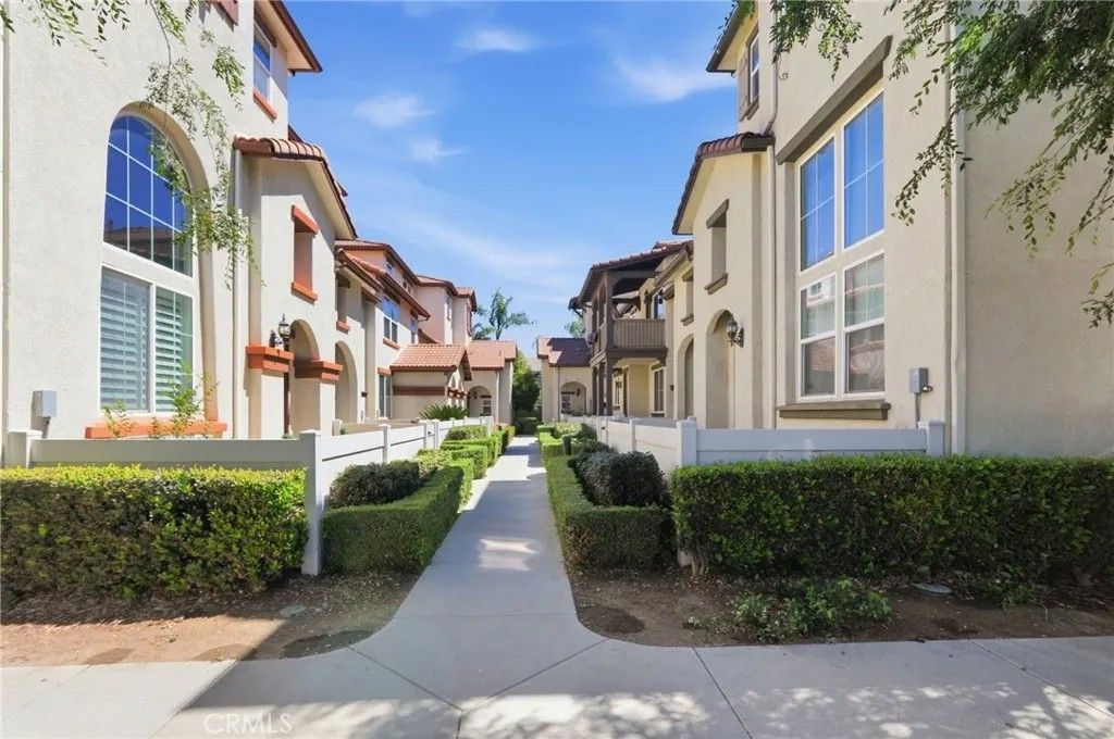 Photo of 33710 Willow Haven, Murrieta, CA 92563 (MLS # OC26069853)