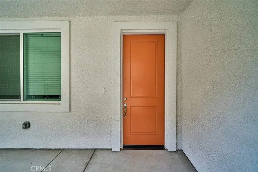 1672 Cayton