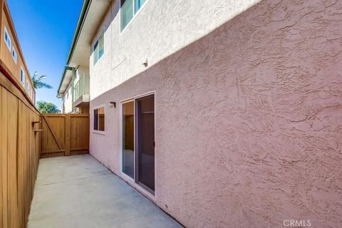 Tiny photo for 4043 Utah Street #3, San Diego, CA 92104 (MLS # ND25246148)