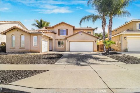 Photo of 33558 Iris Lane, Murrieta, CA 92563 (MLS # TR26073326)