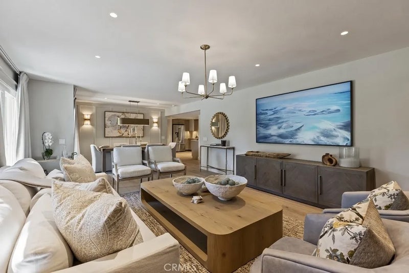 5517 Paseo Del Lago E 1E