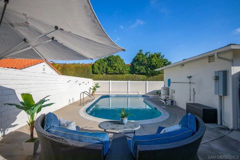 Tiny photo for 909 1st St, Coronado, CA 92118 (MLS # 250042522)