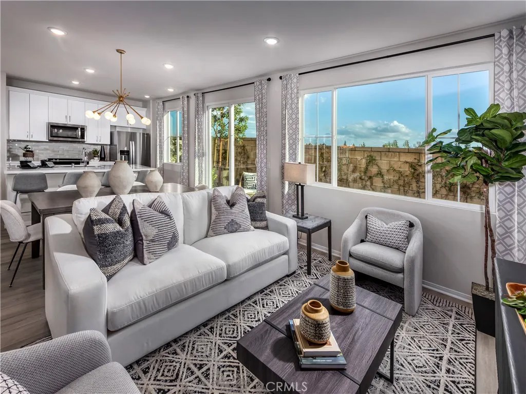 1139 Tropic Court