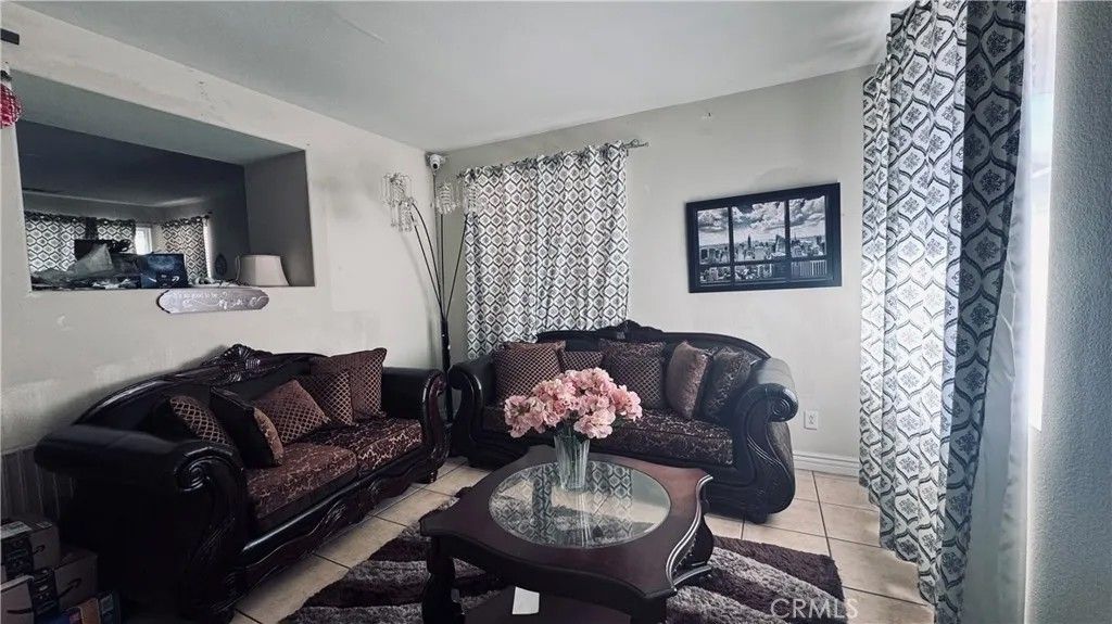 Photo of 13740 Helena Ave, Victorville, CA 92392 (MLS # IV26016453)