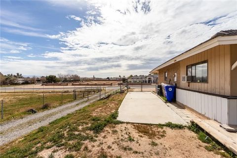 Tiny photo for 13920 Dos Palmas Rd, Victorville, CA 92392 (MLS # HD26028583)
