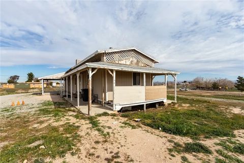 Tiny photo for 13920 Dos Palmas Rd, Victorville, CA 92392 (MLS # HD26028583)