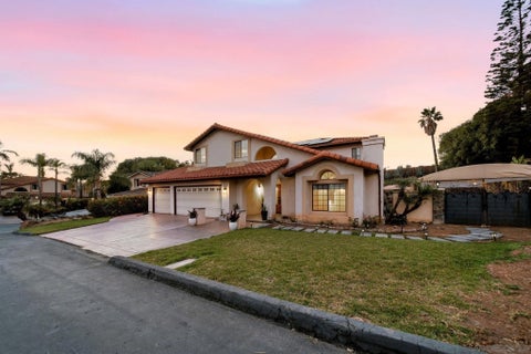 Photo of 5771 Casa Grande WAY, Bonita, CA 91902 (MLS # 260016232)