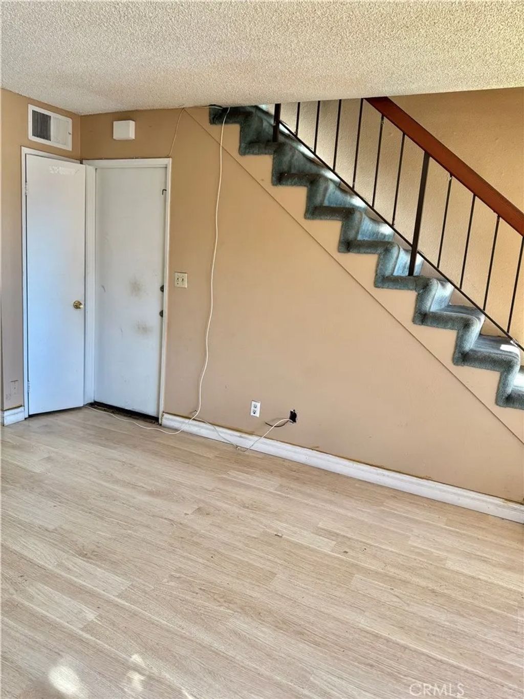 Photo of 8745 Willis #107, Panorama City, CA 91402 (MLS # SR25278767)