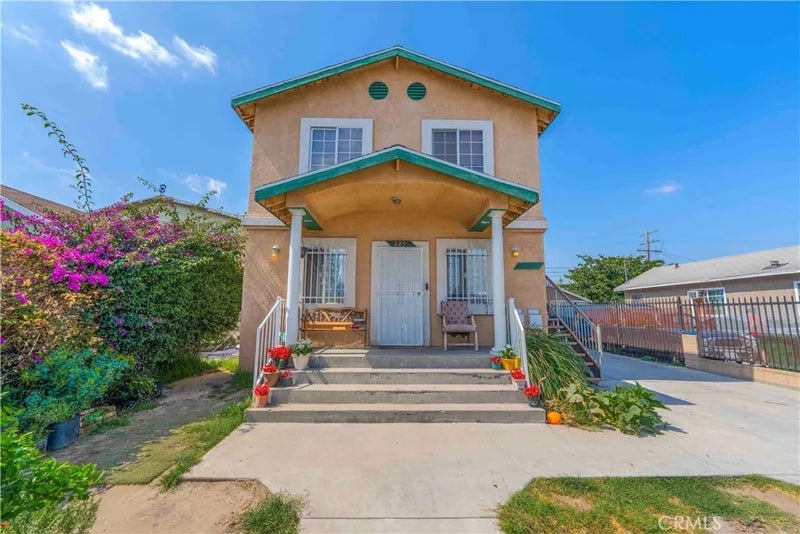 329 E 82nd