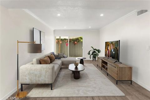 Photo of 18620 Hatteras St, Tarzana, CA 91356 (MLS # PF25274761)