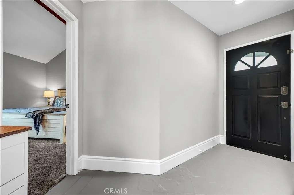 4682 WARNER Avenue C304