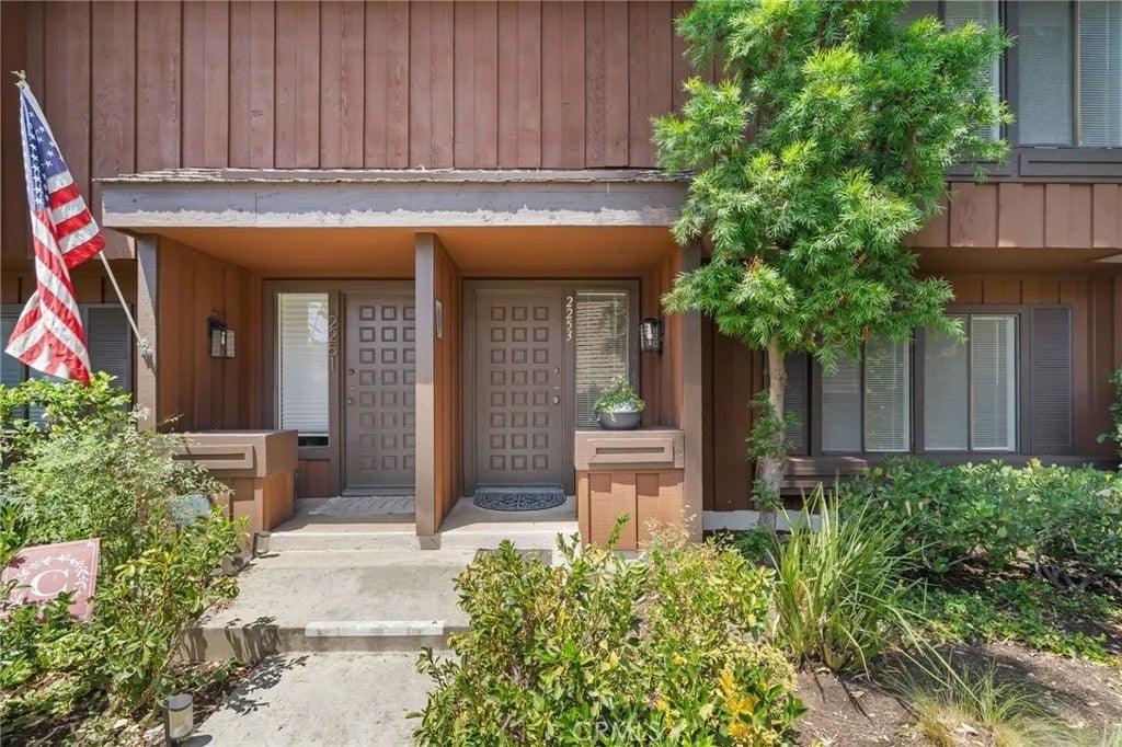 2253 Stonewood Court