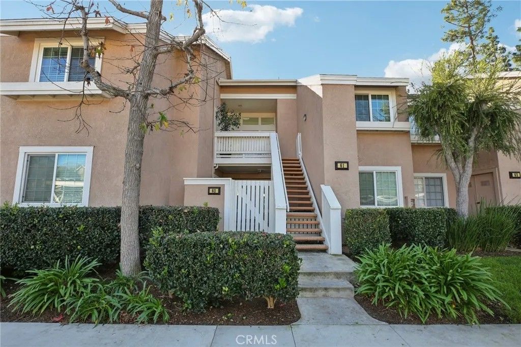 Photo of 61 Woodleaf, Irvine, CA 92614 (MLS # OC26015242)