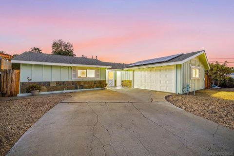 8450 Angila Dr Santee CA 92071