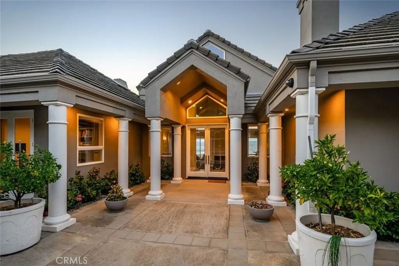 2813 Alamo Drive