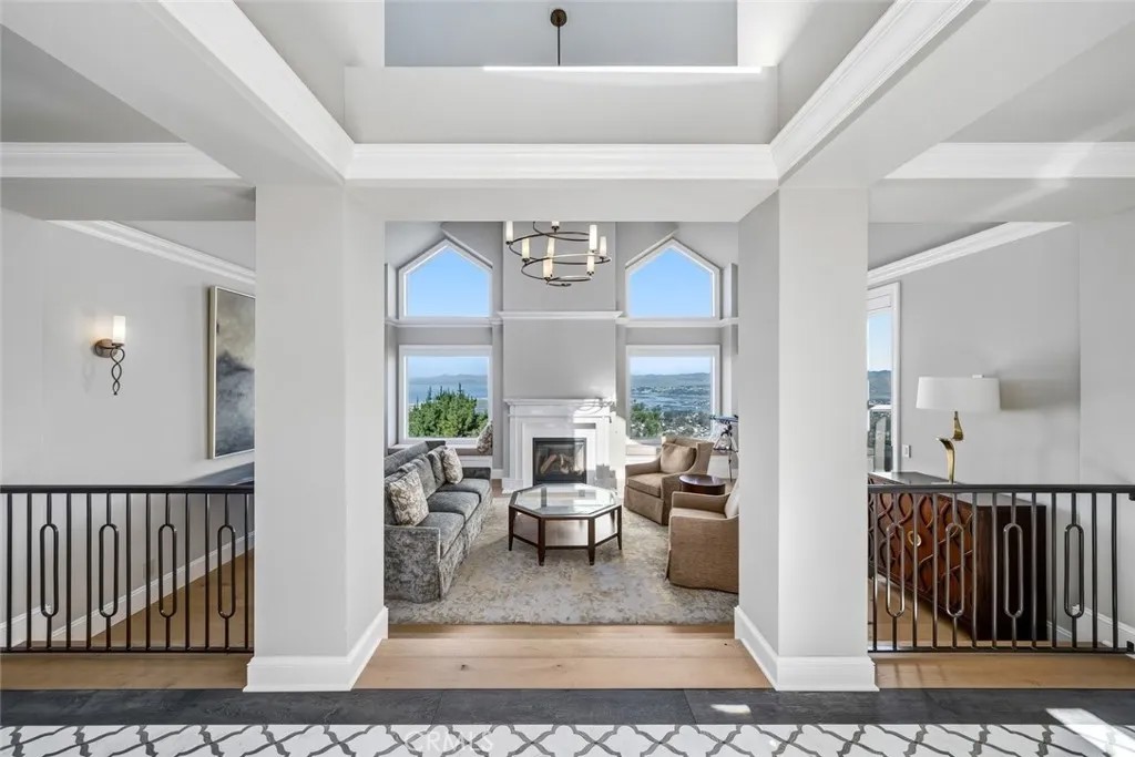 2813 Alamo Drive
