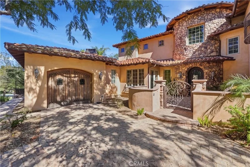 25759 Oak Meadow