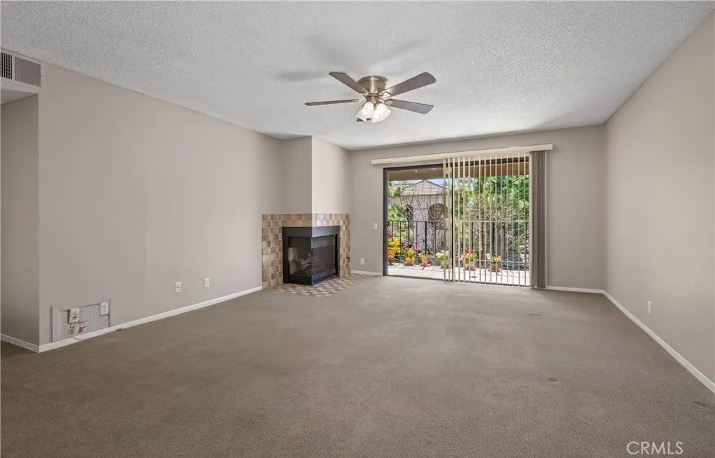 246 E Fern 205