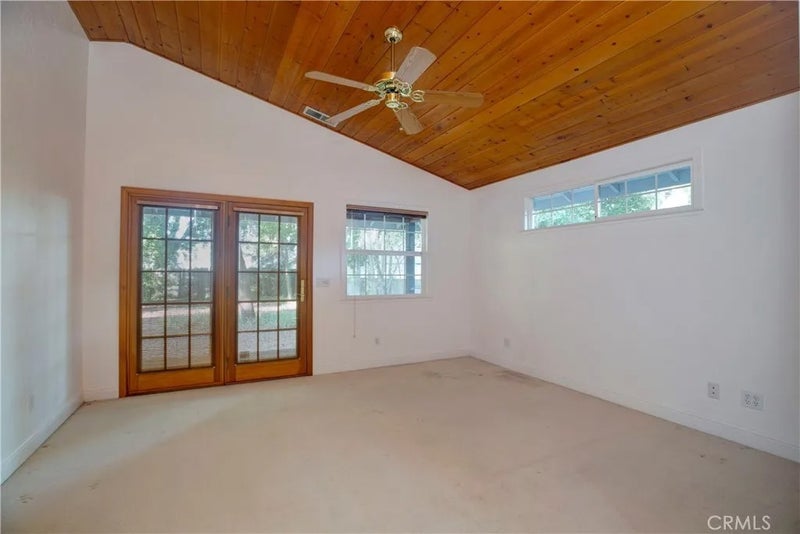 913 Arbutus