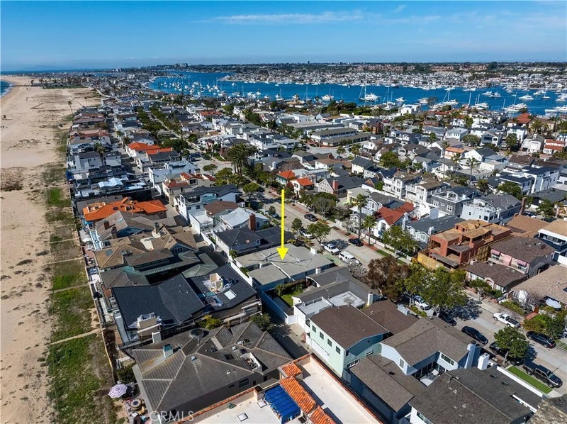 1735 E Ocean
