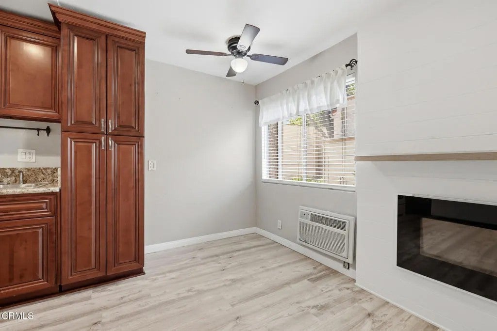 28947 E Thousand Oaks 121