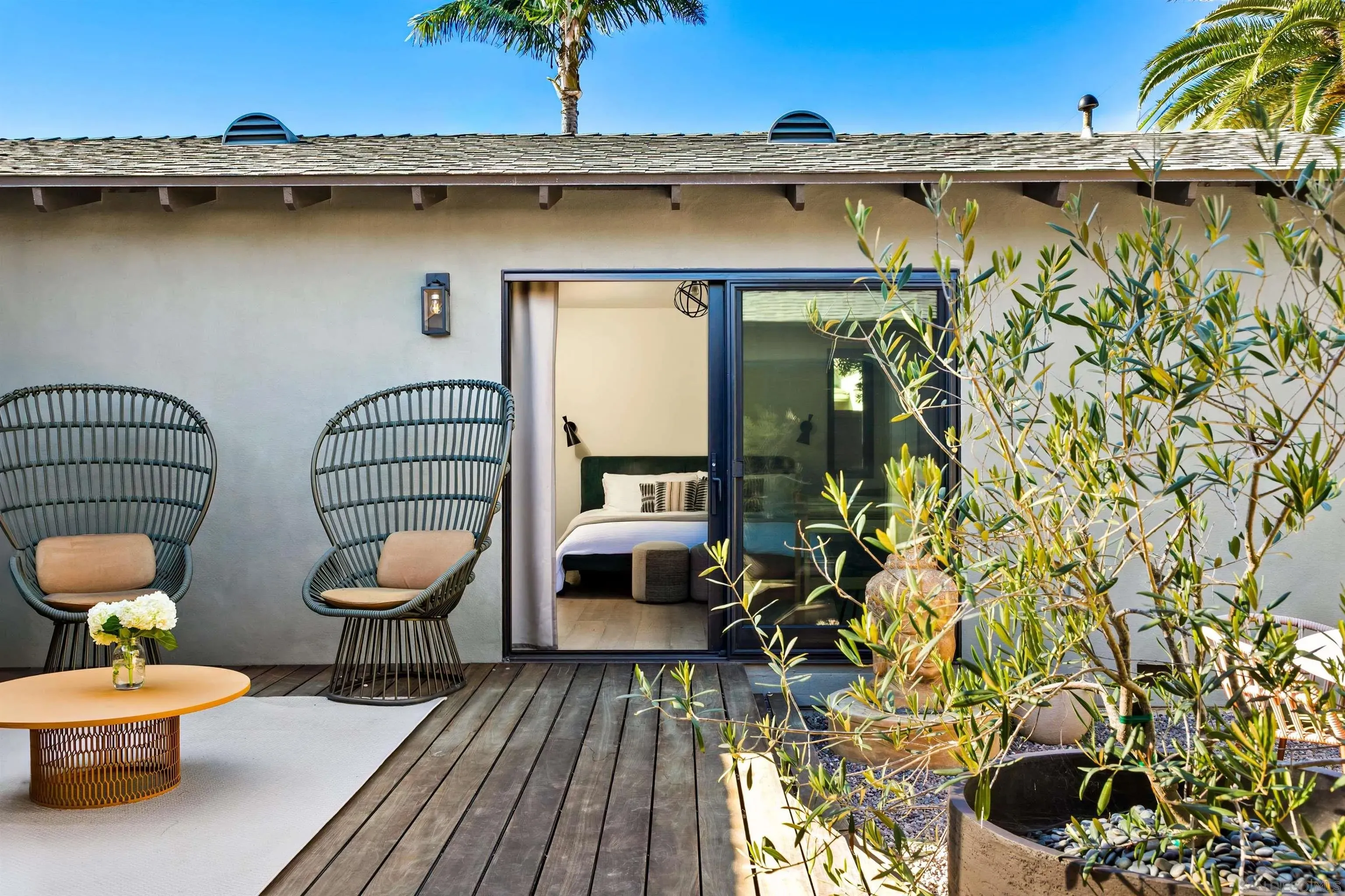 La Jolla, California 92037, United States, 3 Bedrooms Bedrooms, ,2 BathroomsBathrooms,Residential,Active,165650