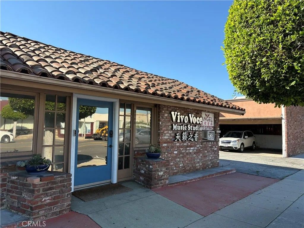 Photo of 9088 Las Tunas Drive, Temple City, CA 91780 (MLS # AR26062584)