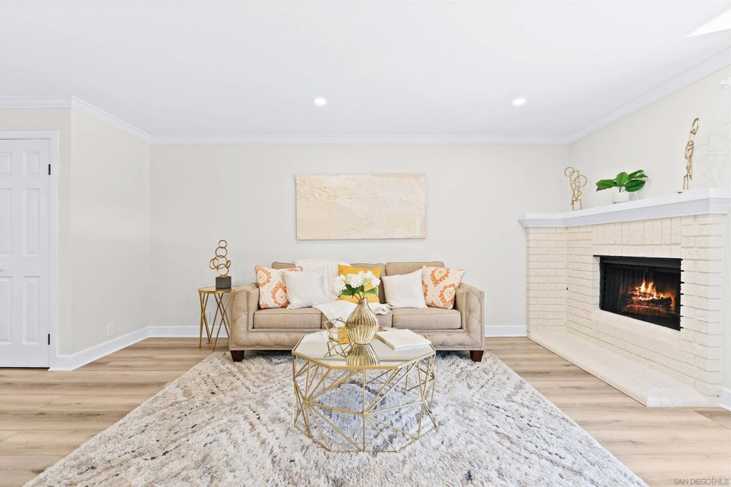 Photo of 8870 Villa La Jolla Dr, unit 210 Dr, La Jolla, CA 92037 (MLS # 250045117)