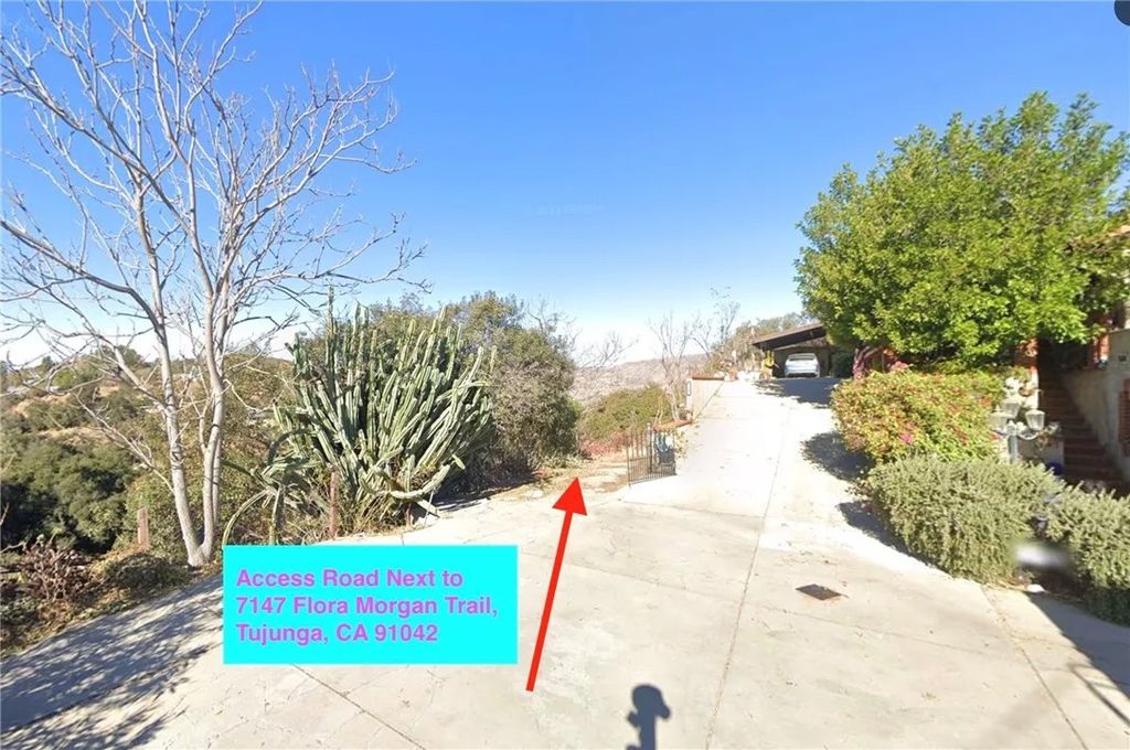 Photo of 0 Flora M organ Trail, Tujunga, CA 91042 (MLS # AR25239838)