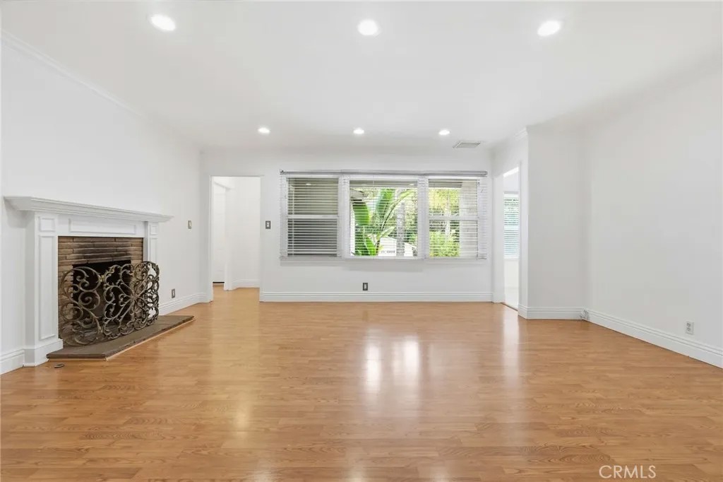 5027 Rigoletto Street