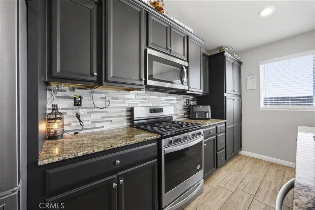 9007 Snowy River Dr.