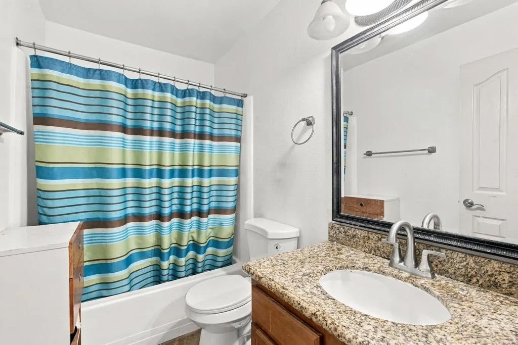 3030 Suncrest Drive 106
