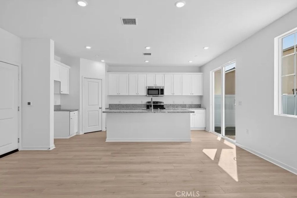 Photo of 29304 Victoria Beach Boulevard, Winchester, CA 92596 (MLS # IG26054230)