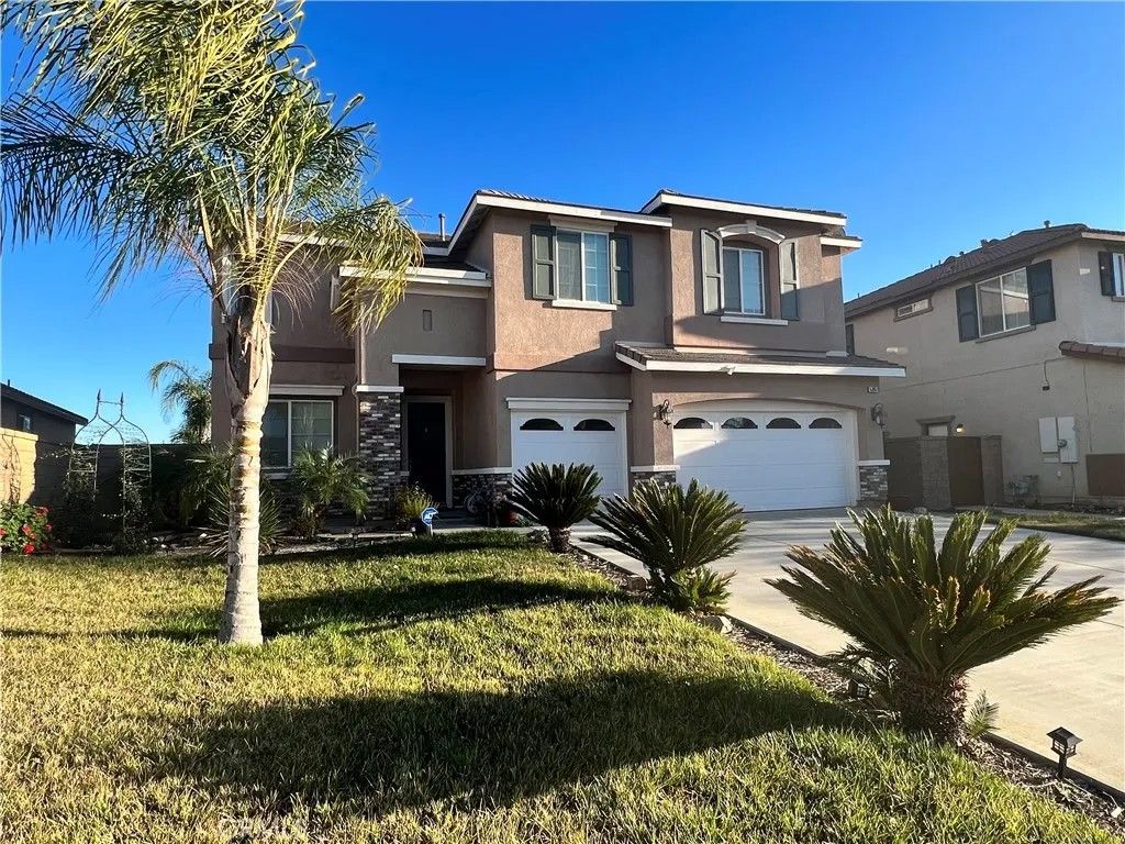 Photo of 53051 Imperial St, Lake Elsinore, CA 92532 (MLS # DW26014927)