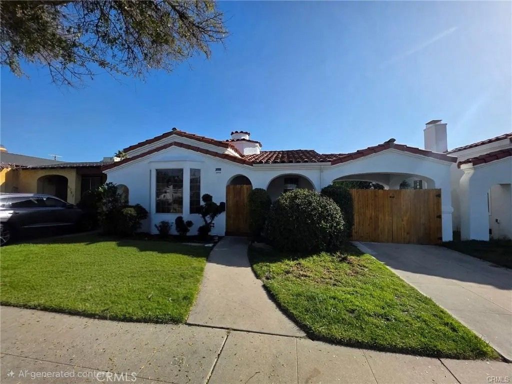 Photo of 3786 Dublin, Los Angeles, CA 90018 (MLS # SR26067021)